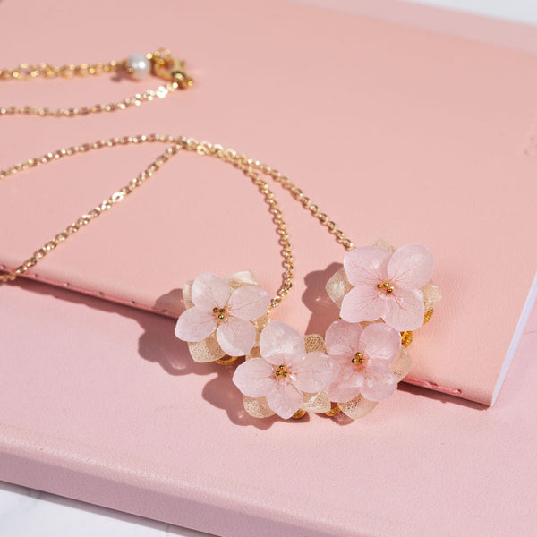Pink Rosebud White Hydrangea Flowers Bracelet – JewelryBlossom